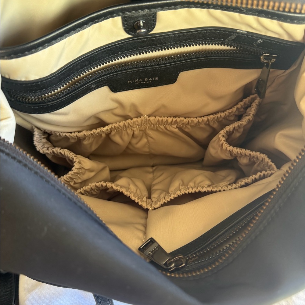 Mina Baie Stevie Midi Nylon Backpack - Picture 5 of 12